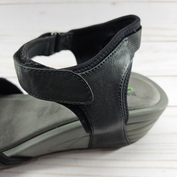 BareTraps Womens Boland Black‎ Ankle Strap Open Toe Wedge Sandals Size 11 - Picture 3 of 11